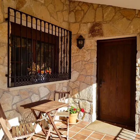 Vakantiehuis Axarquia De Gredos Arenas de San Pedro