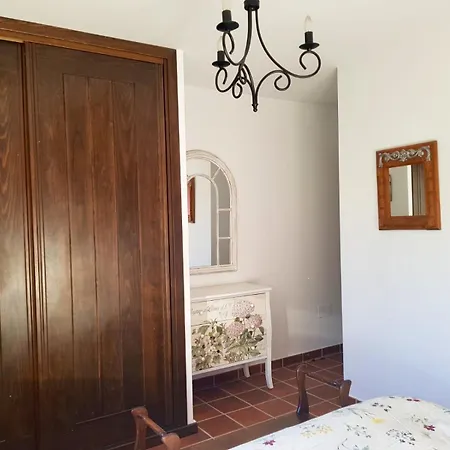 Axarquia De Gredos Y Casa Paco De Gredos Holiday home