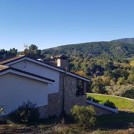 Holiday home Axarquia De Gredos Y Casa Paco De Gredos *