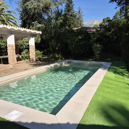 Axarquia De Gredos Y Casa Paco De Gredos Holiday home Arenas de San Pedro